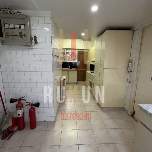 330 Sqm Apartment for rent in Achrafieh 9