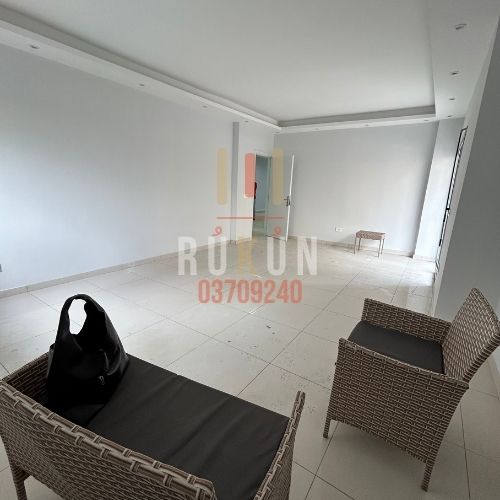 Fully renovated apartment for sale 7 rooms in Dekwaneh 300m2 for $270K 5